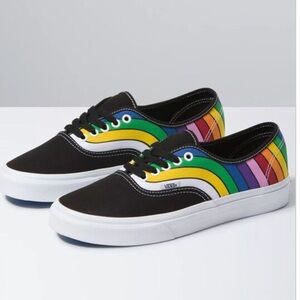 Brand New VANS Refract Authentic Shoes size 11